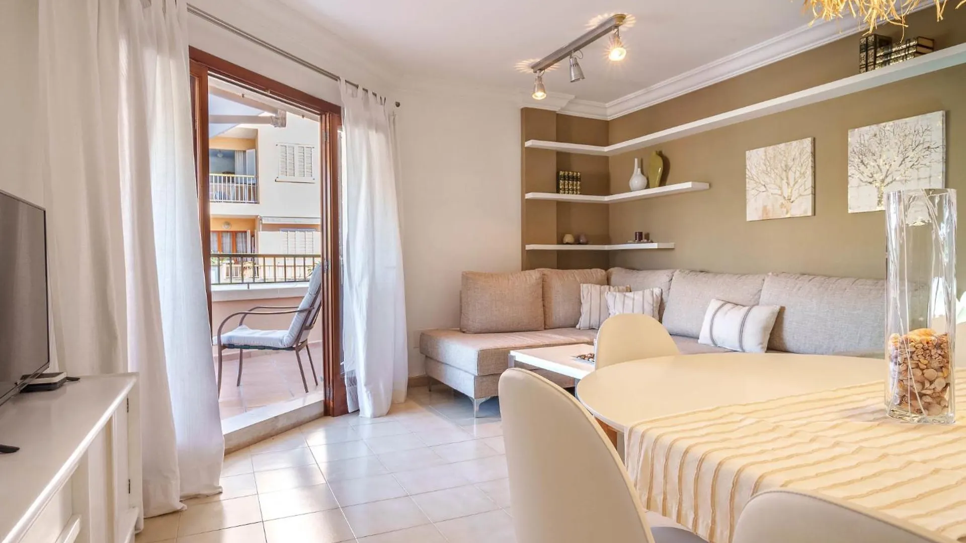 Apartment Nice 4 You By Interhome 알쿠디아 항구