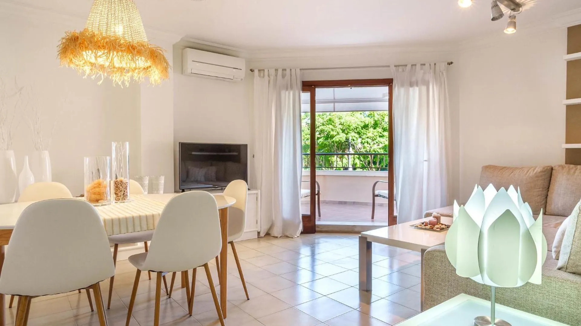 Apartment Nice 4 You By Interhome 알쿠디아 항구 0*,  스페인